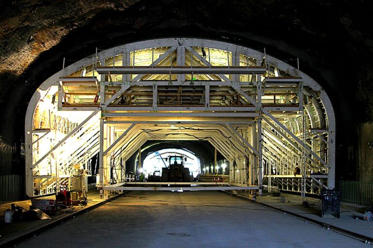 Tunnel lining form gantry East Bound Enlargement Idaho Springs, CO 1-70 Tunnel