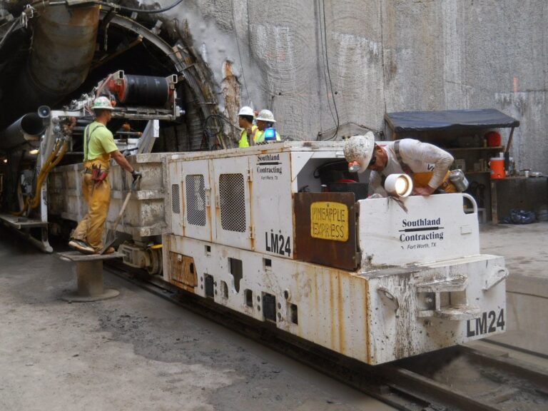 Tunnel Locomotive