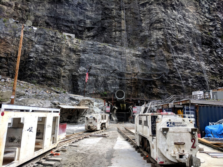 Tunnel Portal with rockfall mitigation drape above, Bellwood Quarry